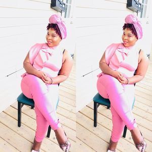 Meet your Posher, Loy